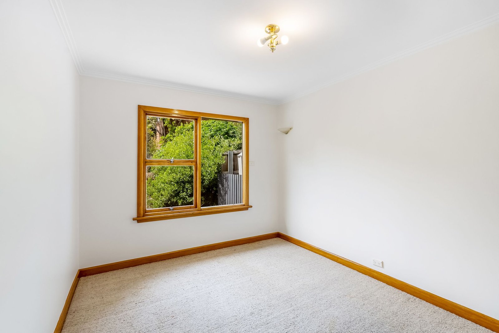88 Malunna Road LINDISFARNE 8