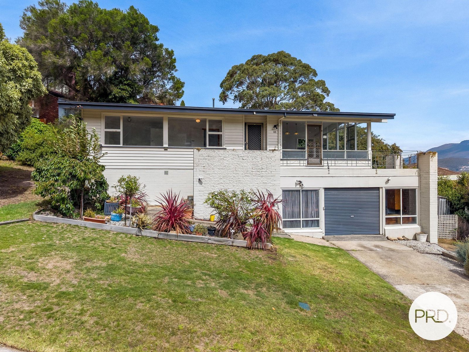 88 Malunna Road LINDISFARNE 1