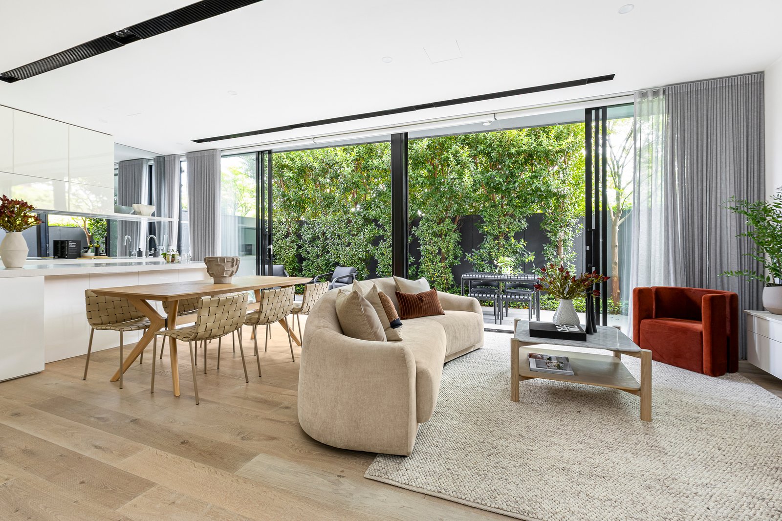 Real Estate and Property in 8/8 Manningtree Road, Hawthorn, VIC