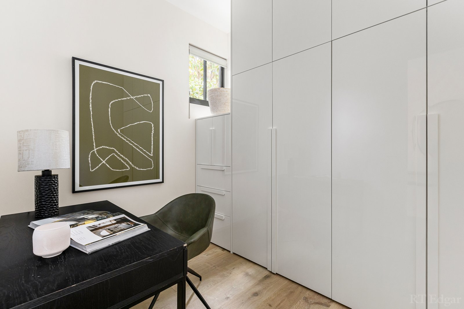 Real Estate and Property in 8/8 Manningtree Road, Hawthorn, VIC