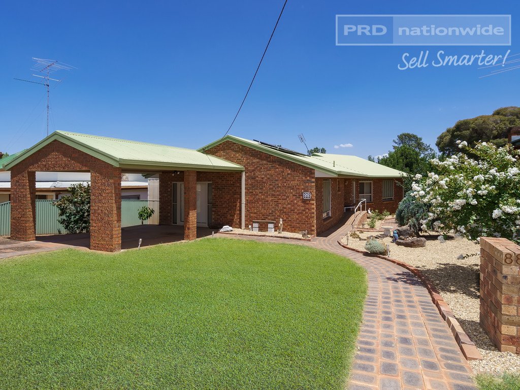 88 Mirrool Street COOLAMON 1