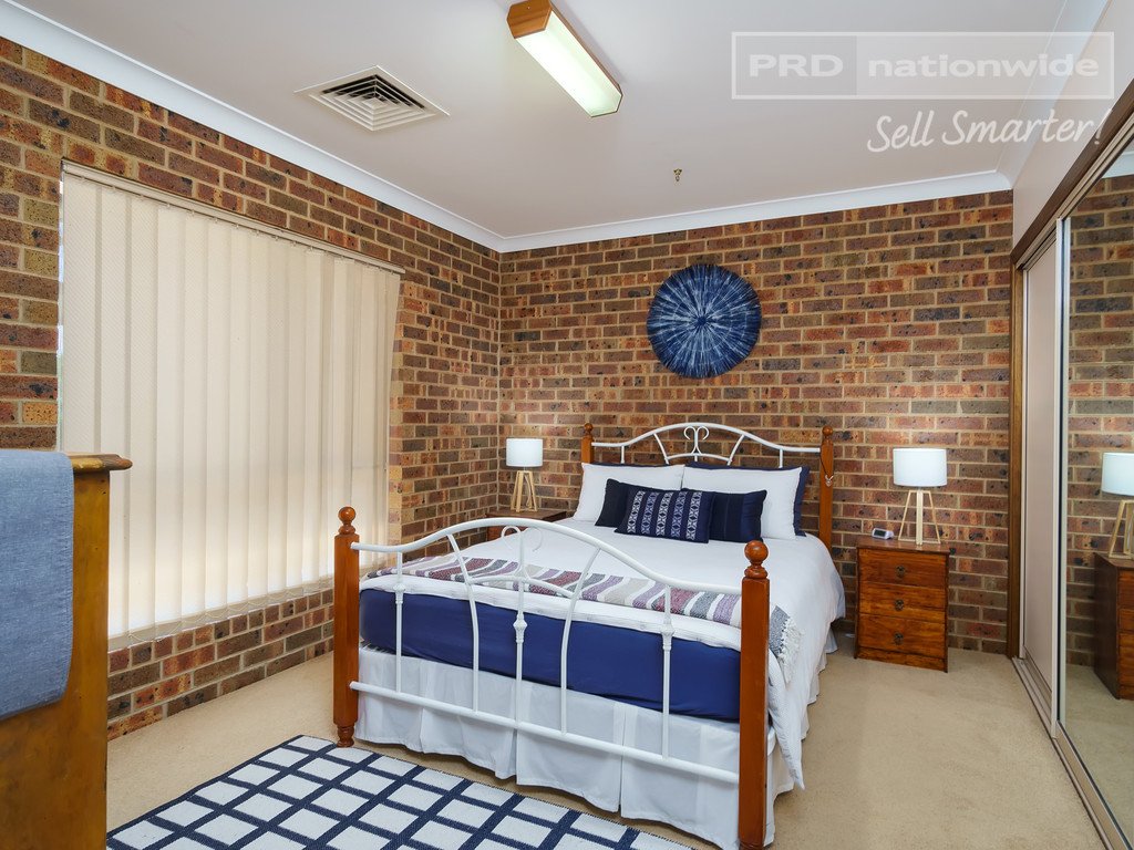 88 Mirrool Street COOLAMON 8