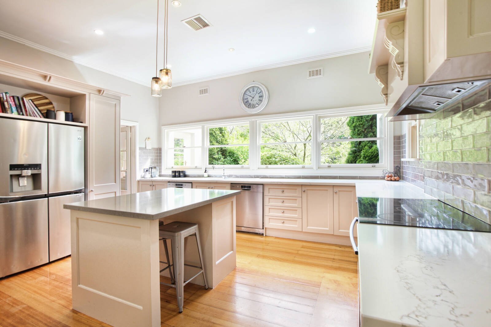 Real Estate and Property in 88 Mount Macedon Road, New Gisborne, VIC