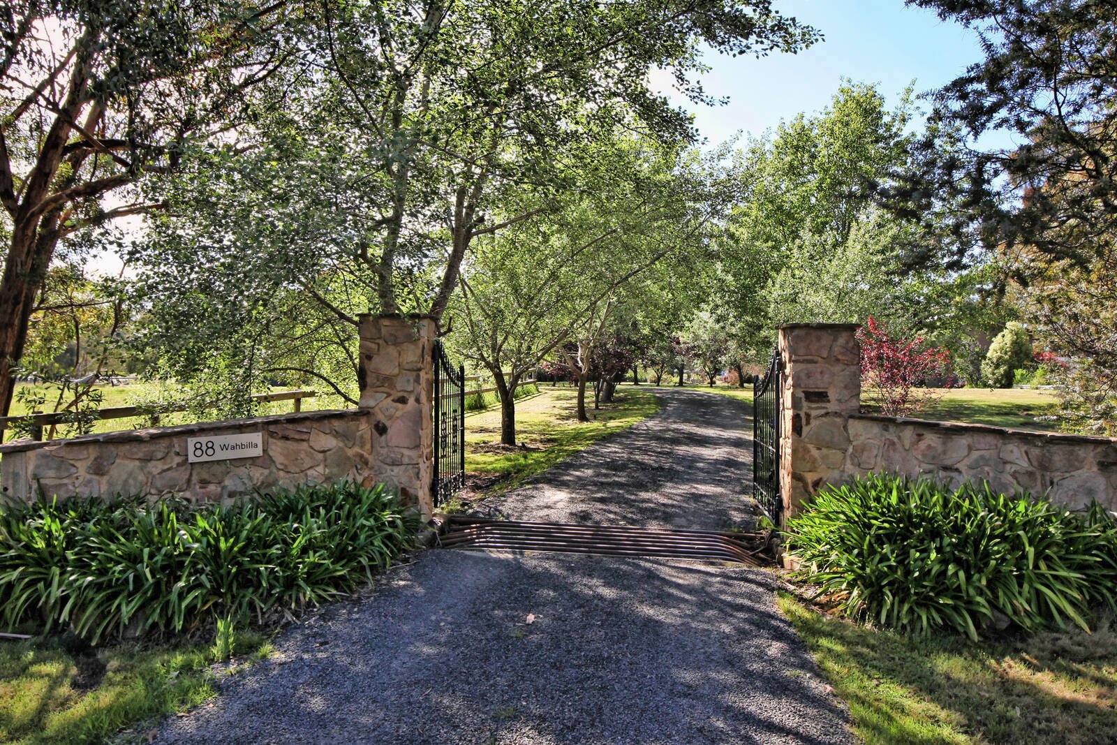 Real Estate and Property in 88 Mount Macedon Road, New Gisborne, VIC