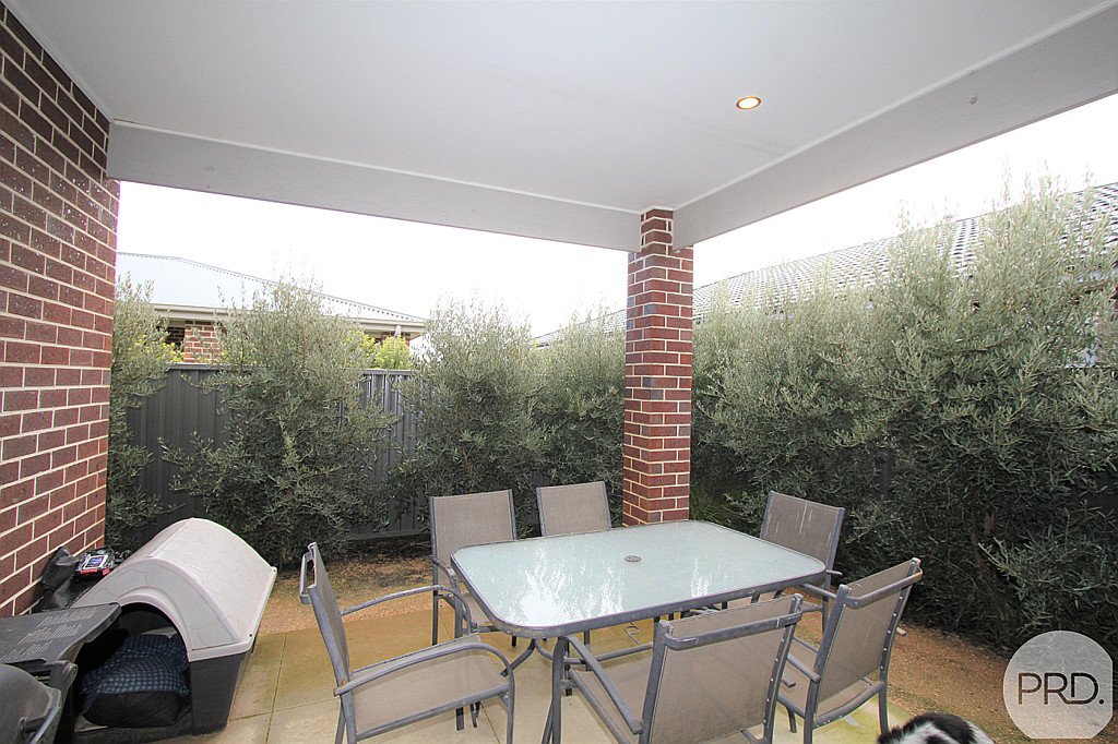 88 O'Shannassy Parade LUCAS 17