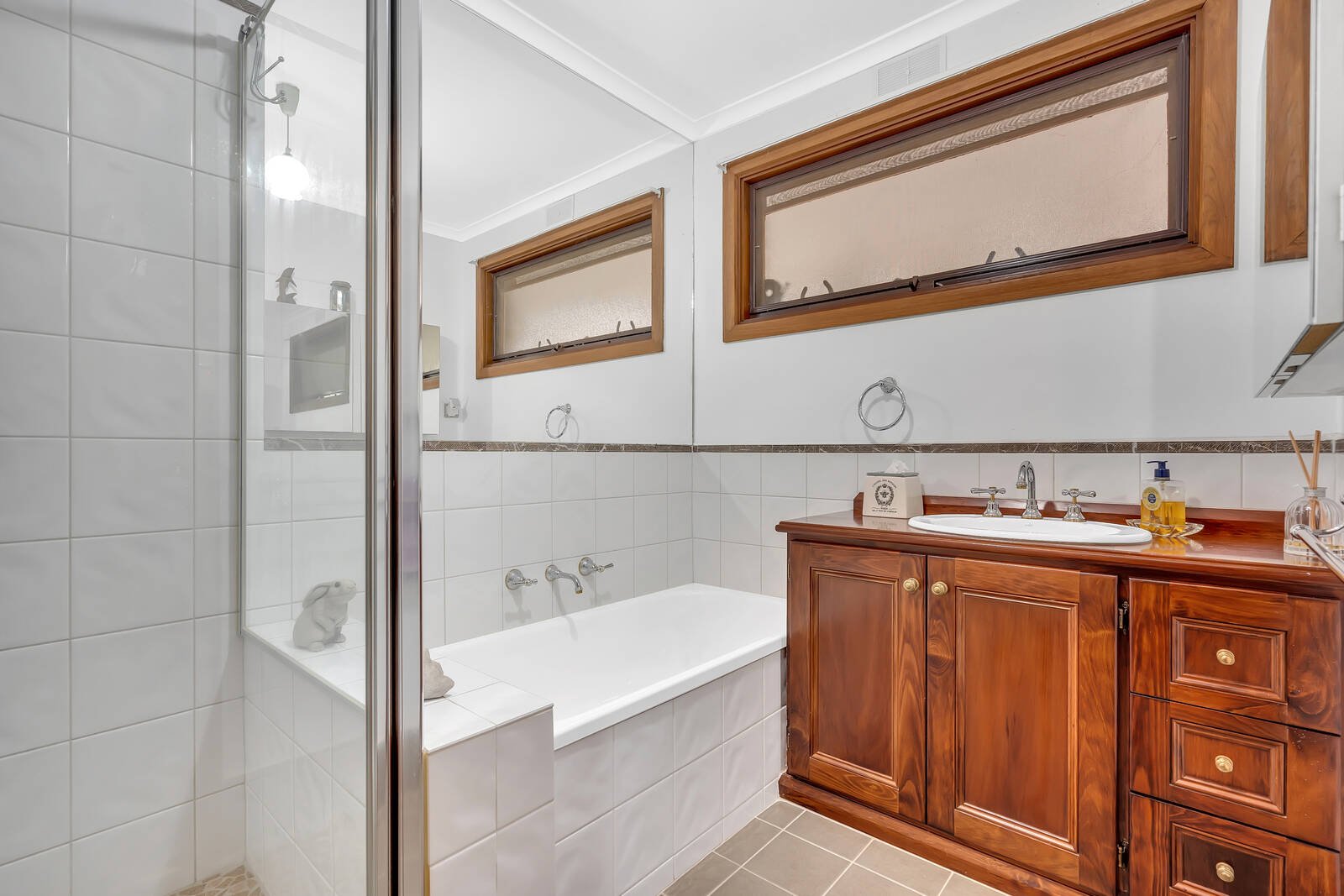 Real Estate and Property in 88 Outlook Lane, Gisborne, VIC