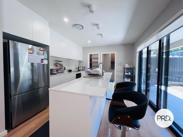 8/8 Powlett Street KALEEN 6