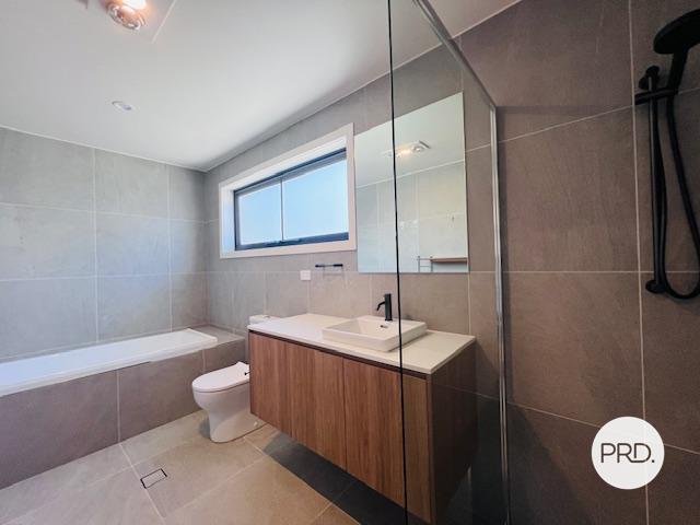 8/8 Powlett Street KALEEN 10