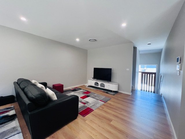 8/8 Powlett Street KALEEN 3