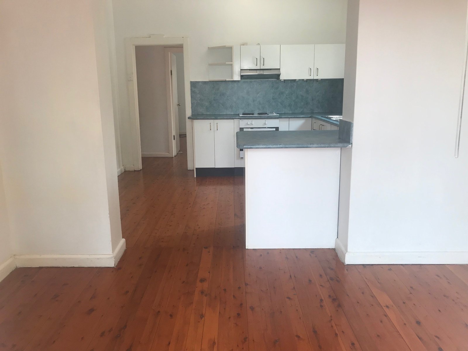 88 Railway Parade MORTDALE 9