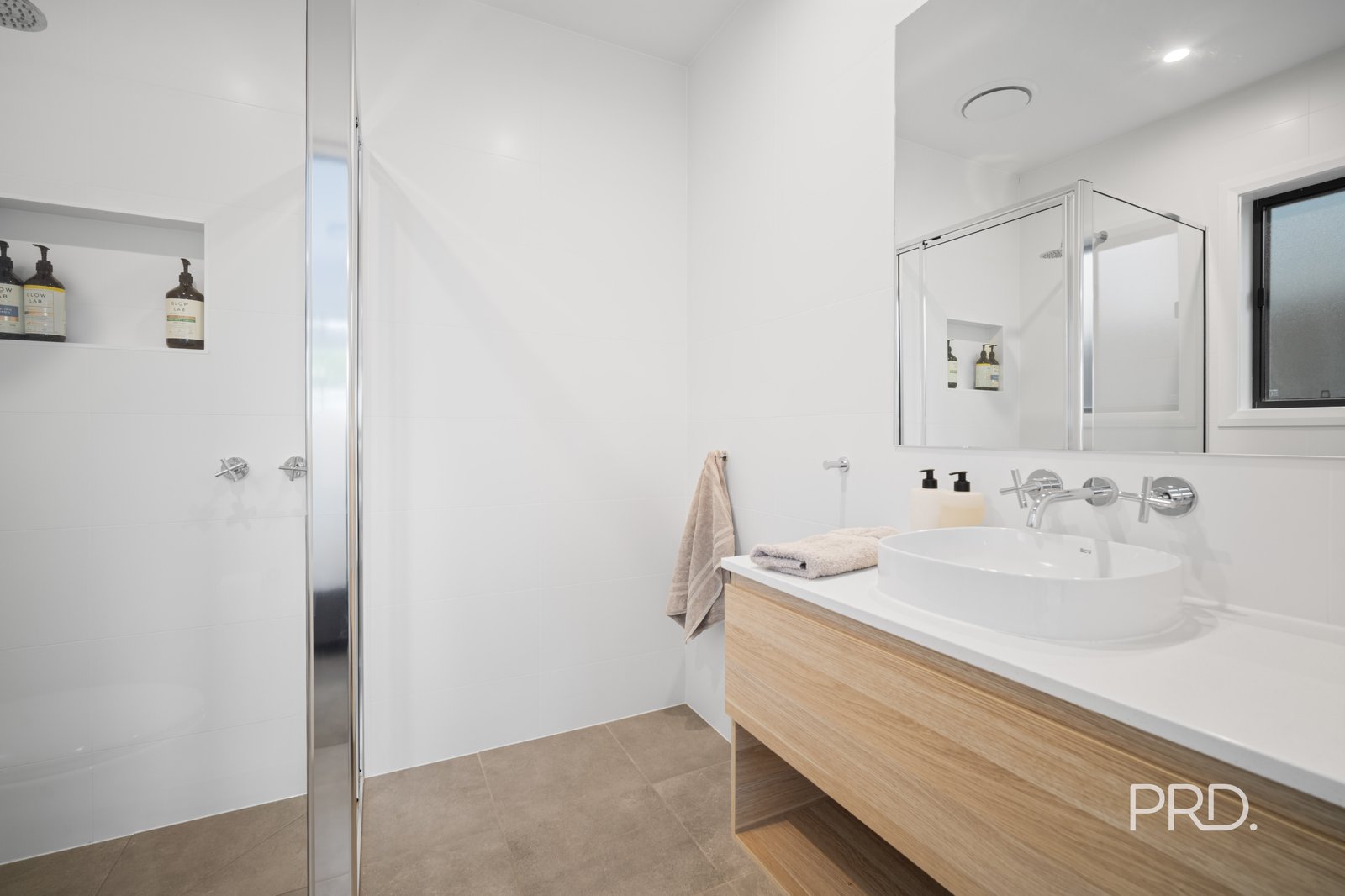 88 Shaw Street WAGGA WAGGA 13