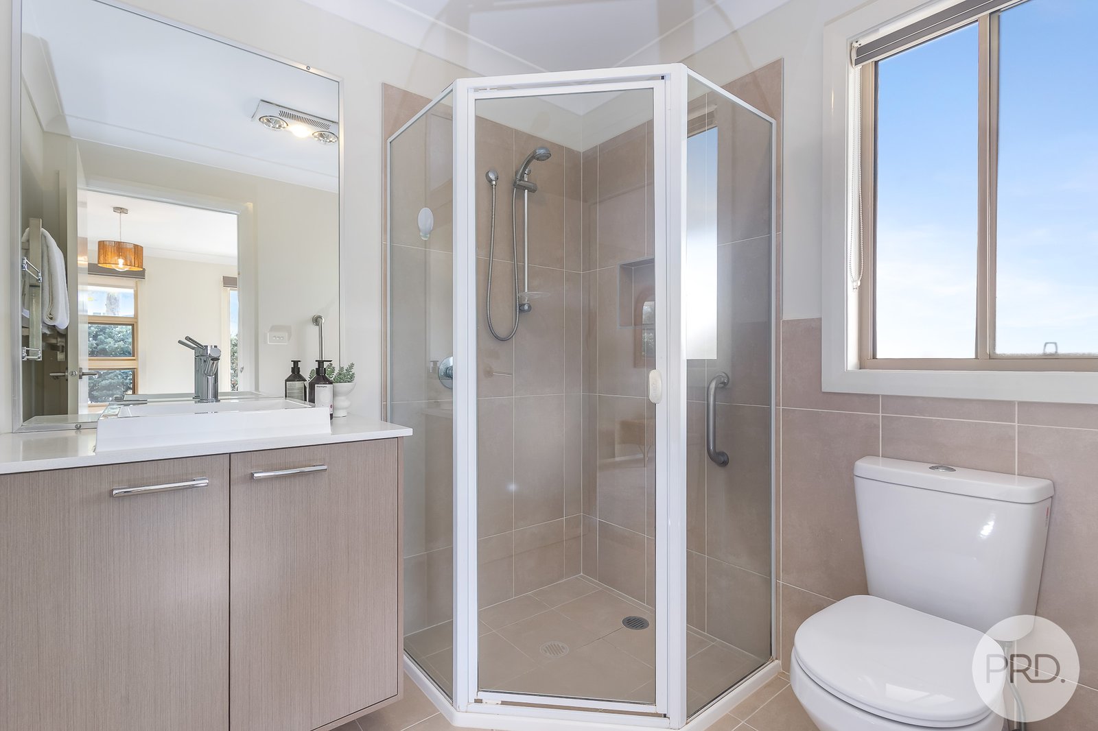 88 Spinnaker Way CORLETTE 11