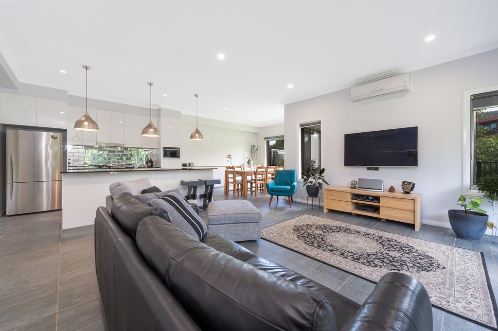 8/8 Sproule Crescent BALGOWNIE 4