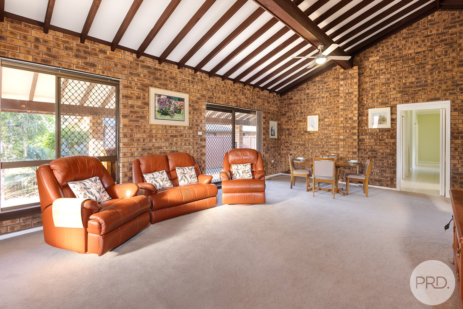 88 Tanilba Avenue TANILBA BAY 2