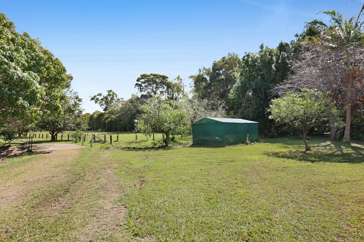 88 Valley Drive Tallebudgera 17