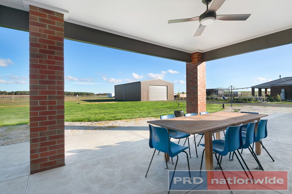 88 Windermere Way CARDIGAN 14