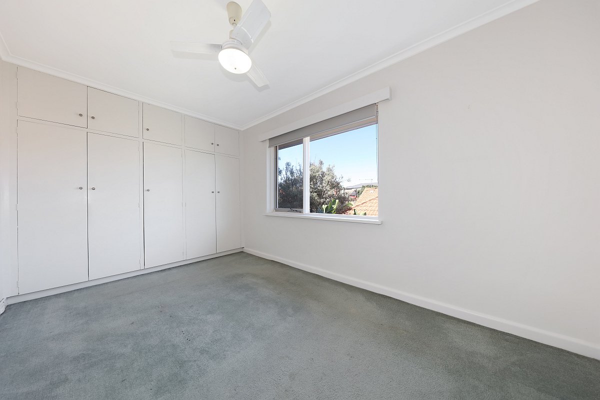 Gallery: 8/80 Robert Street