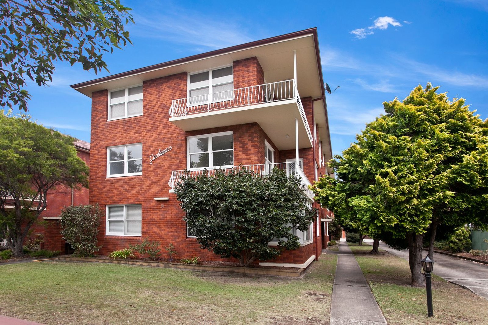 8/81 Alfred Street RAMSGATE BEACH 4