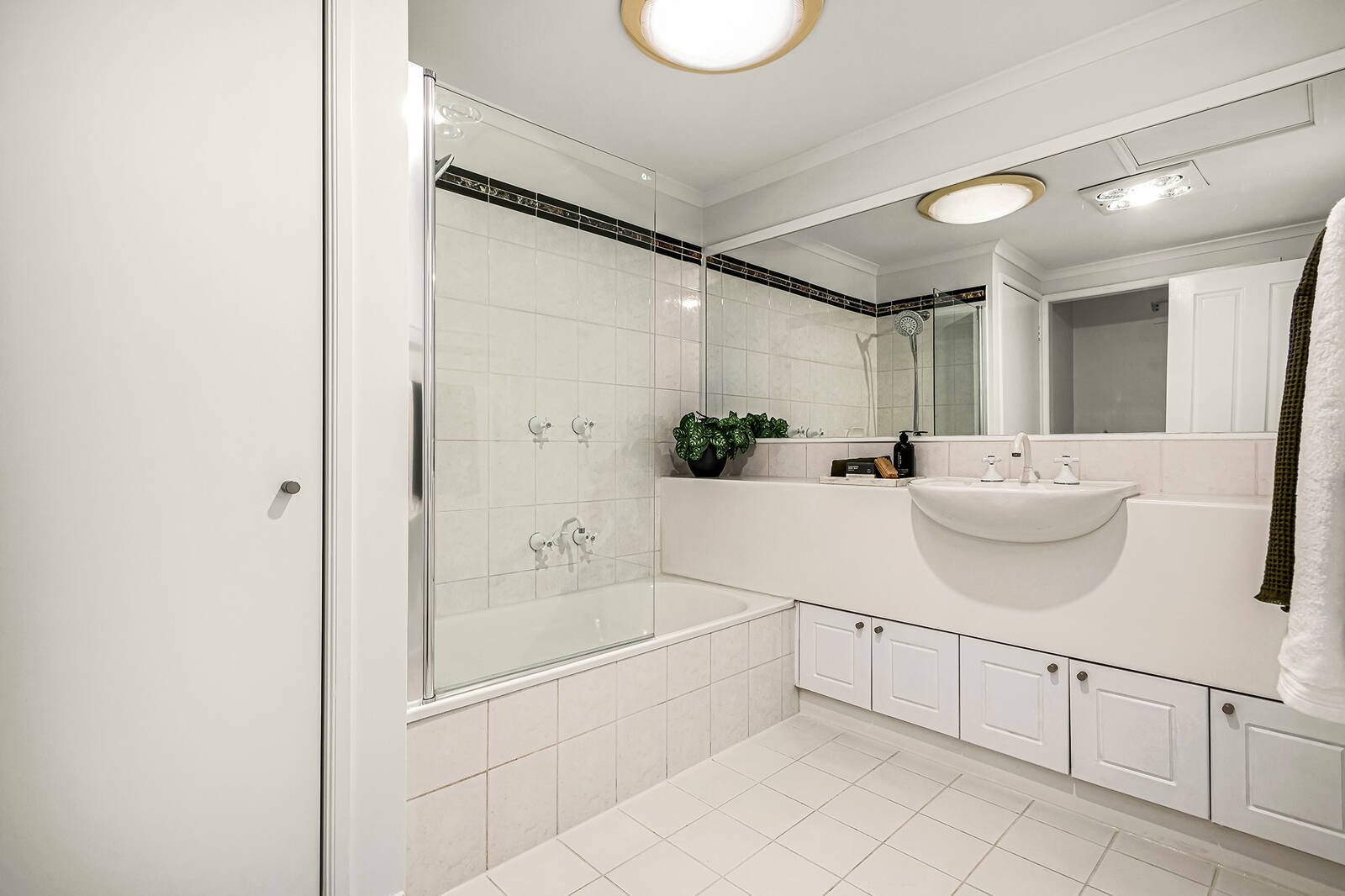 Real Estate and Property in 88/120 Sturt Street, Southbank, VIC