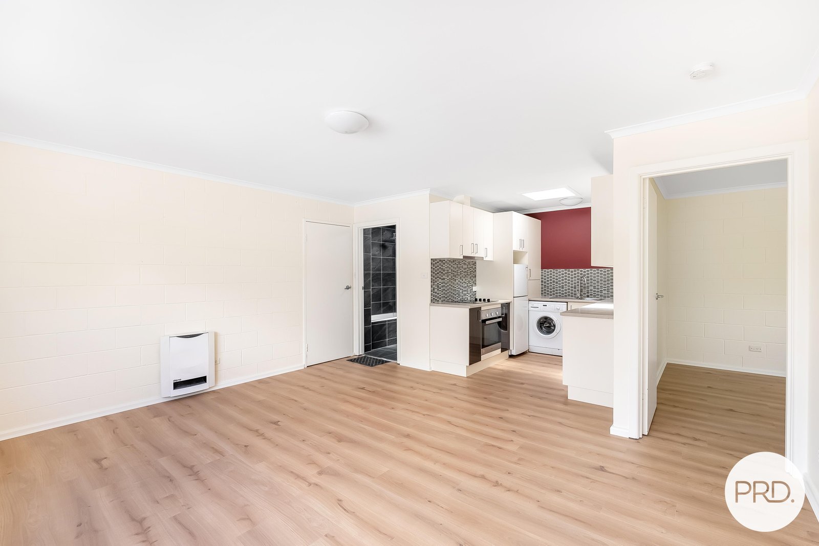 8/82 Clare Street NEW TOWN 7