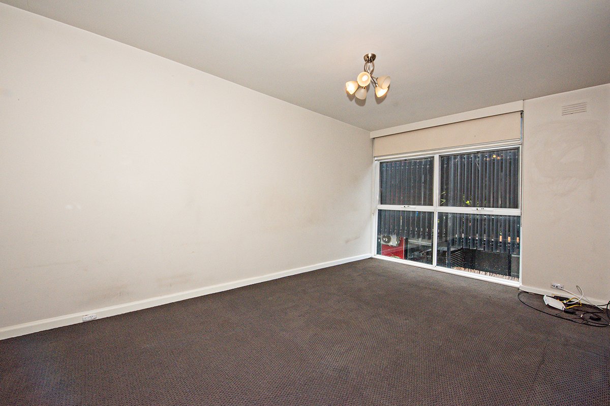 Gallery: 8/82 Pakington Street