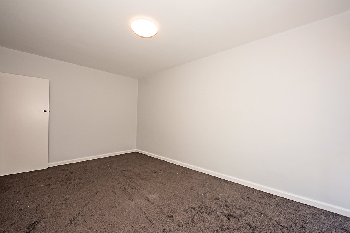 Gallery: 8/82 Pakington Street