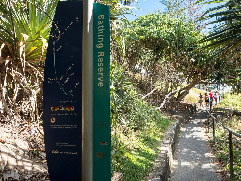 8/82 The Esplanade BURLEIGH HEADS 17