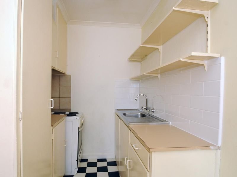 Gallery: 8/84 Latrobe Street