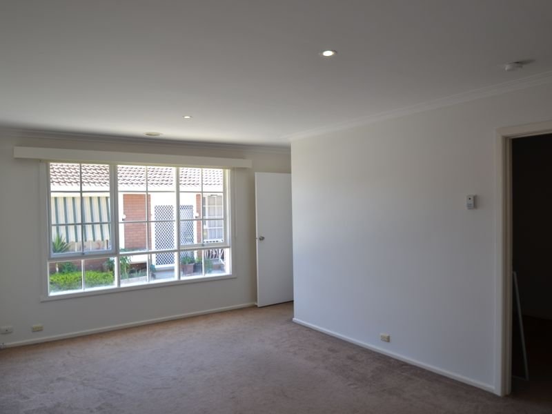 Gallery: 8/86 Collins Street