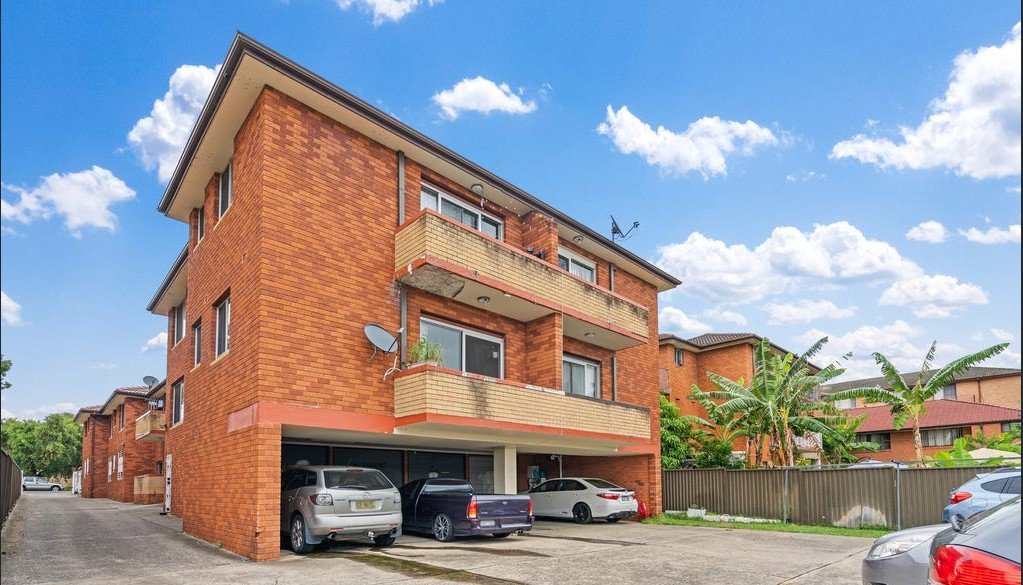 8/87 Longfield Street CABRAMATTA 1