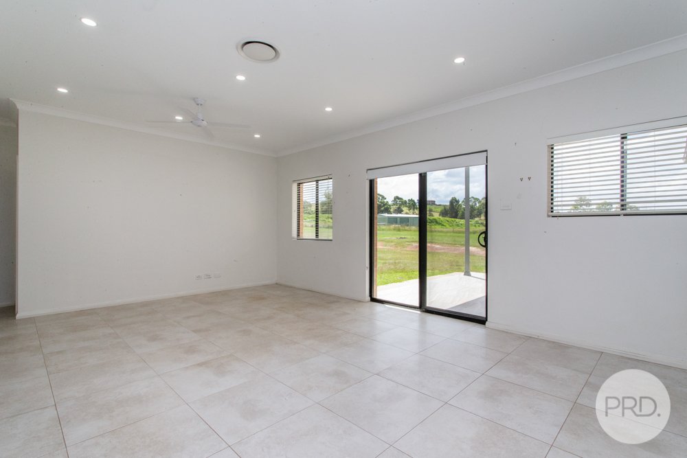 887 Luddenham Road LUDDENHAM 8