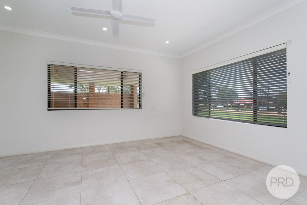 887 Luddenham Road LUDDENHAM 9
