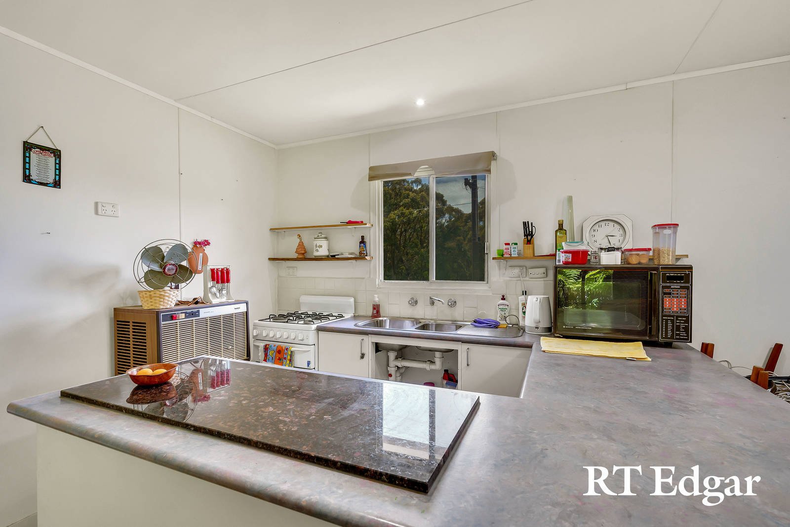 Real Estate and Property in 888 Black Forest Drive, Woodend, VIC