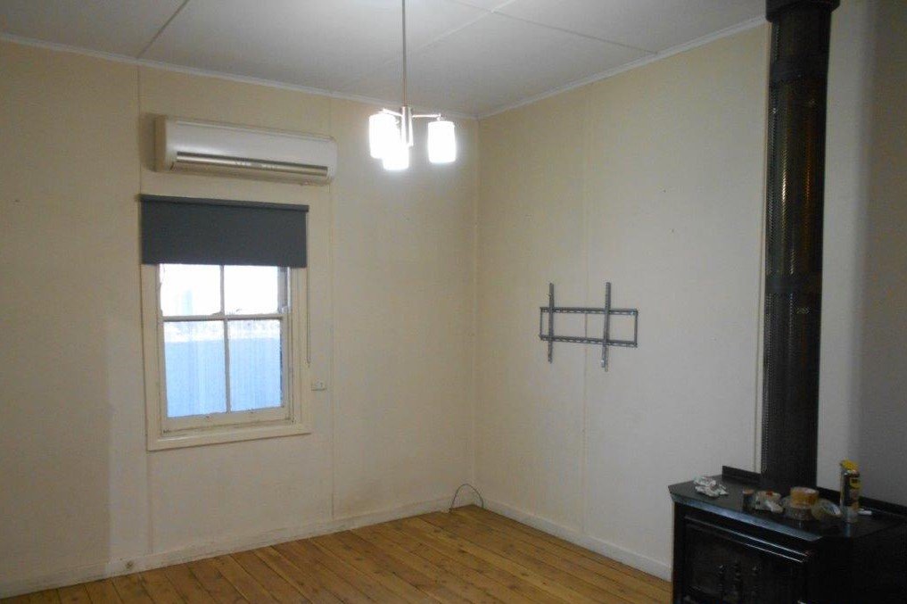 88a Lambie Street TUMUT 4