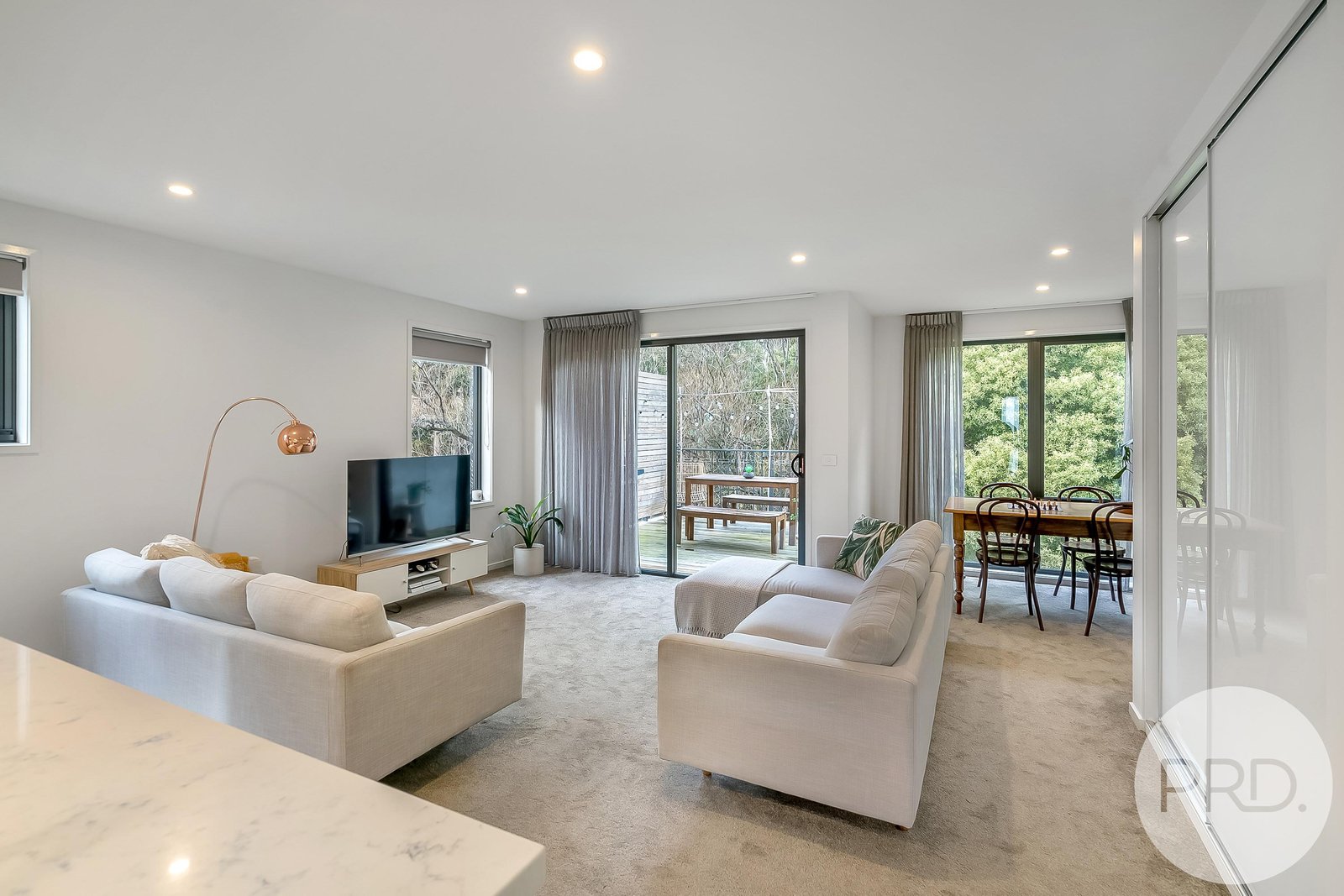 8/8a Romilly Street SOUTH HOBART 2