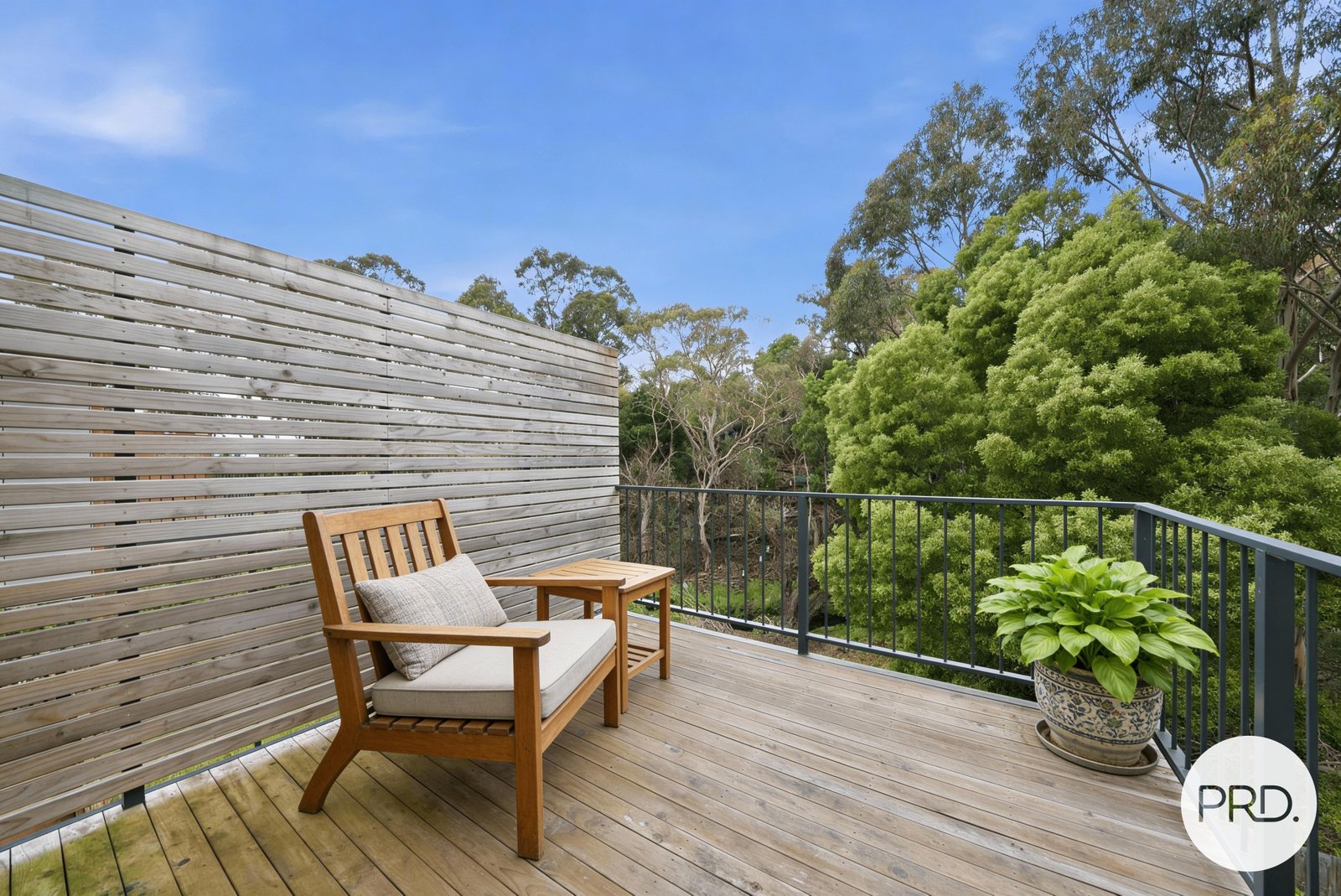 8/8A Romilly Street SOUTH HOBART 3
