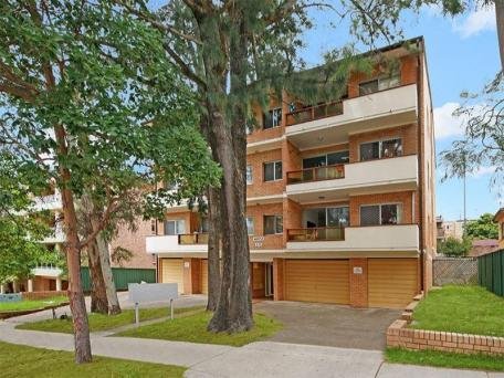 8/9-11 Argyle Street CARLTON 1