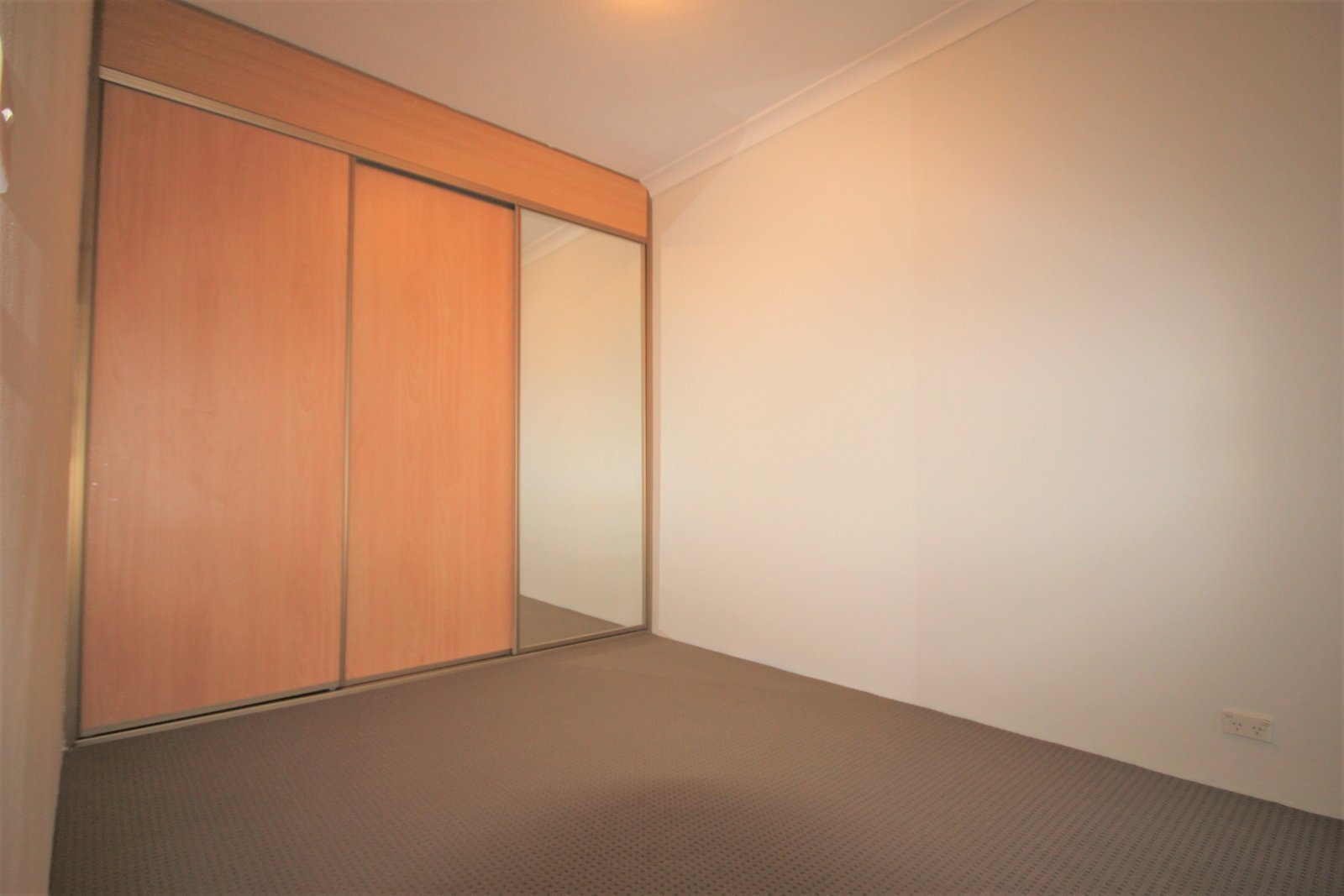 8/9-11 Argyle Street CARLTON 4