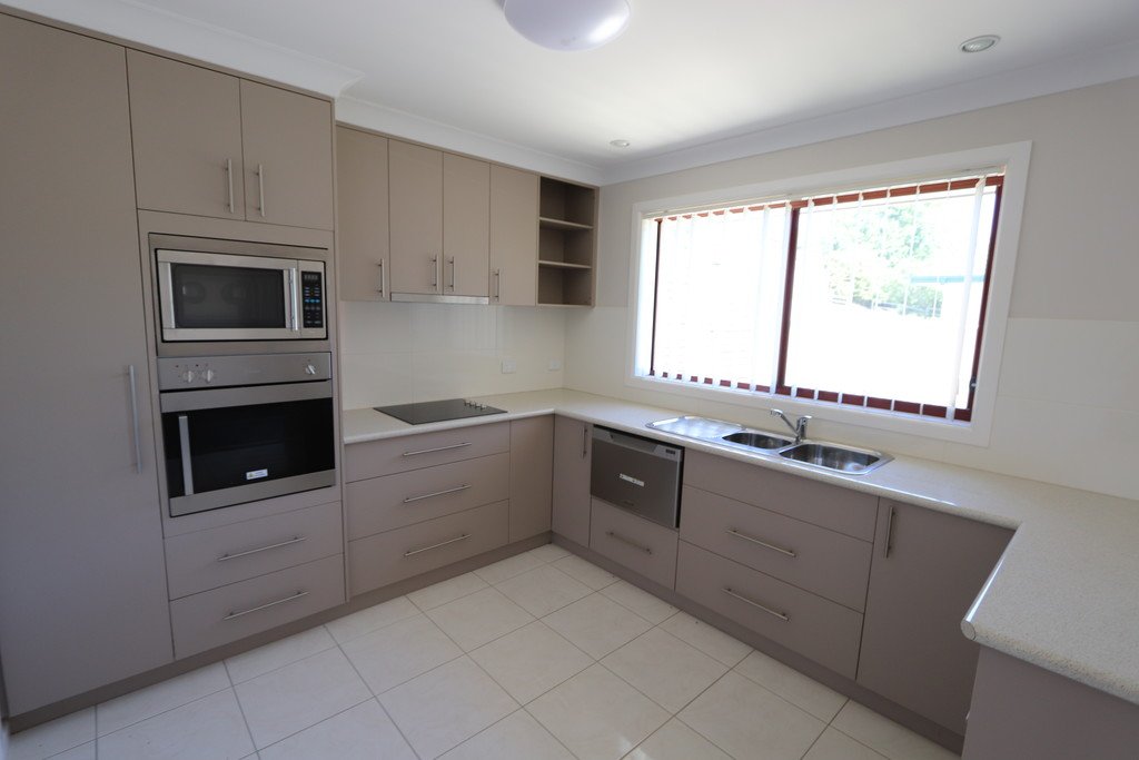 89 -93 Winton Street - Unit 2  TUMBARUMBA 3