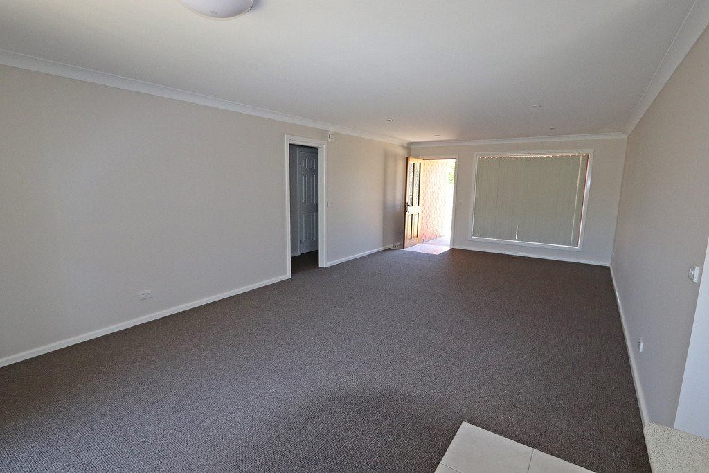 89 -93 Winton Street - Unit 2  TUMBARUMBA 4