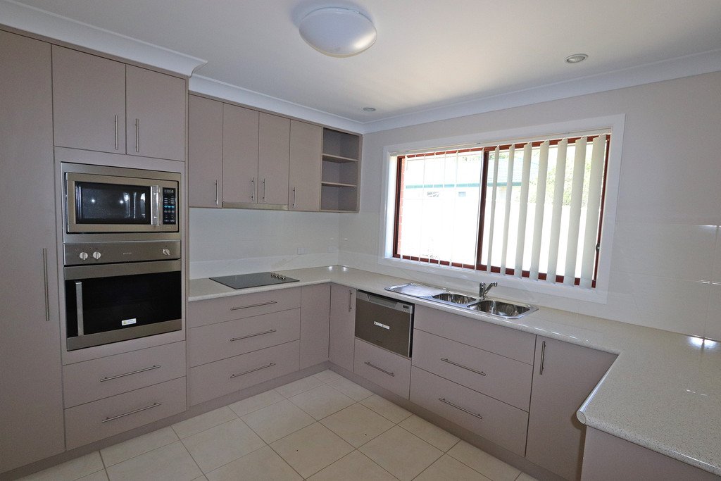 89-93 Winton Street - Unit 3  TUMBARUMBA 2