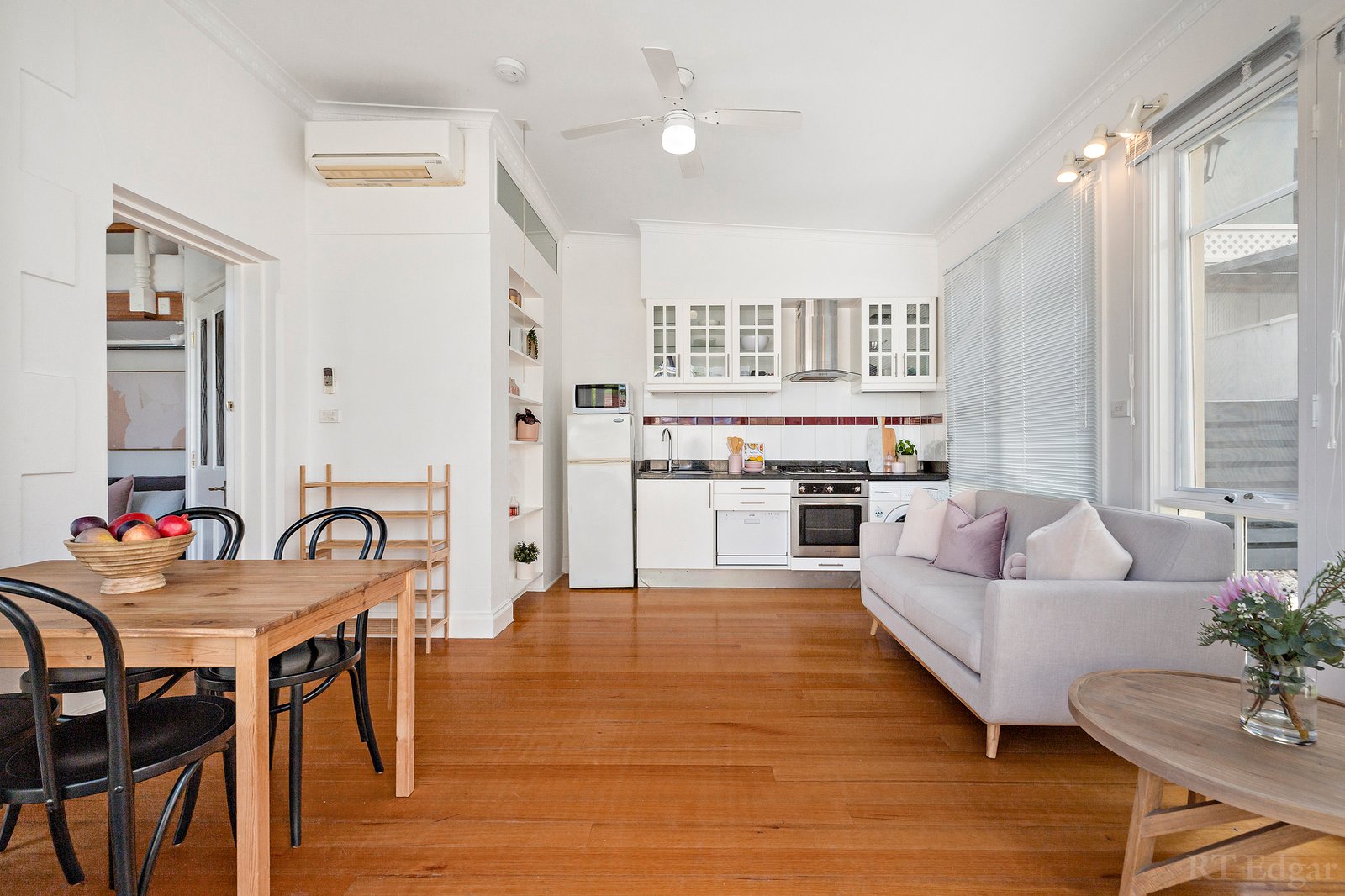 Real Estate and Property in 89 Alma Road, St Kilda East, VIC