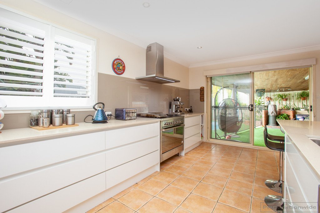 89 Avery Street RUTHERFORD 8