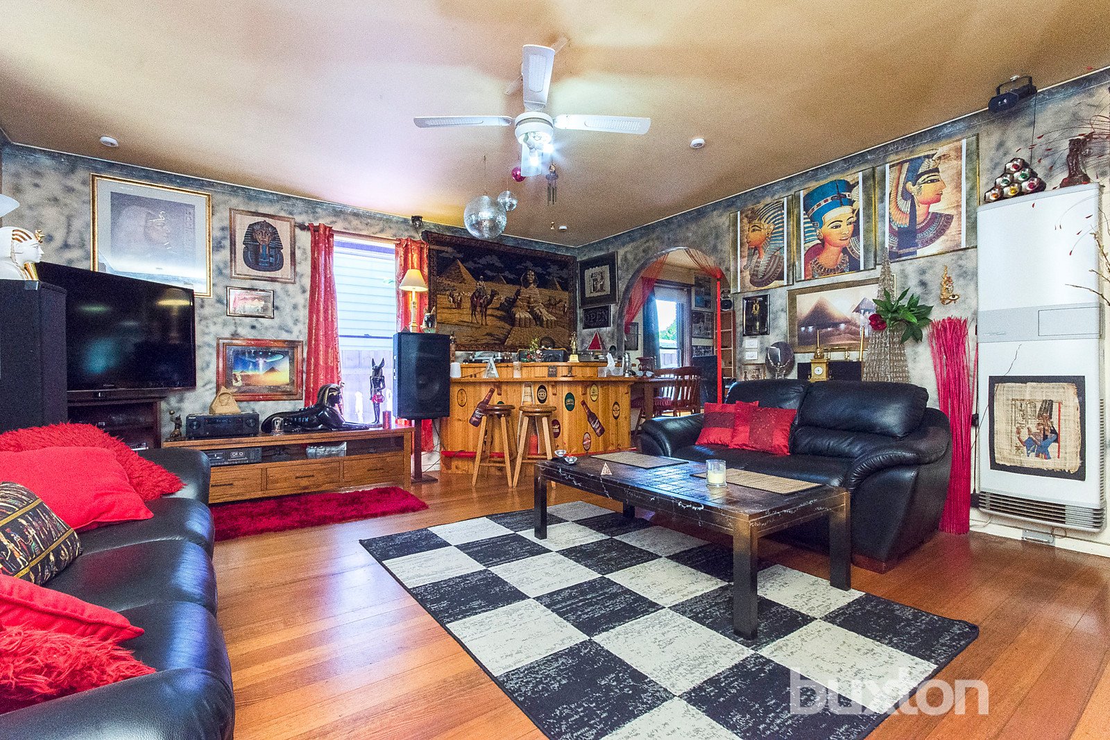 Gallery: 89 Carr Street