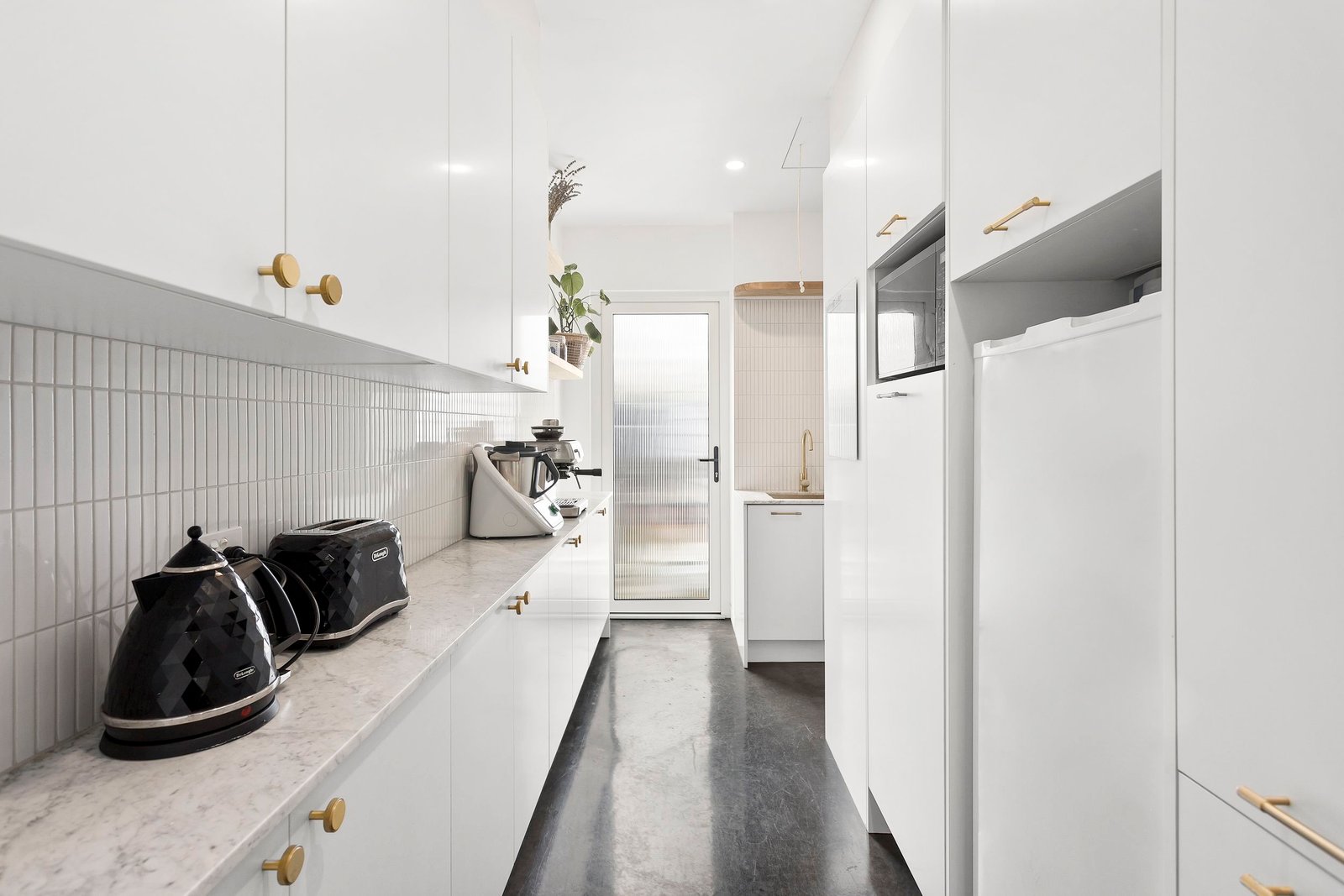 Real Estate and Property in 89 Clarence Street, Caulfield South, VIC