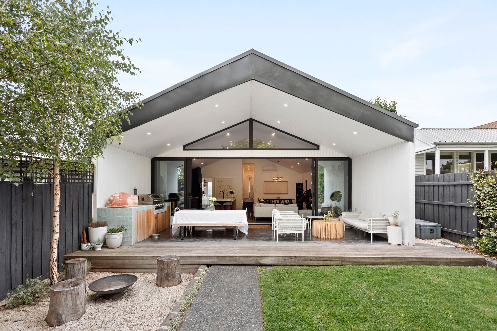 Real Estate and Property in 89 Clarence Street, Caulfield South, VIC