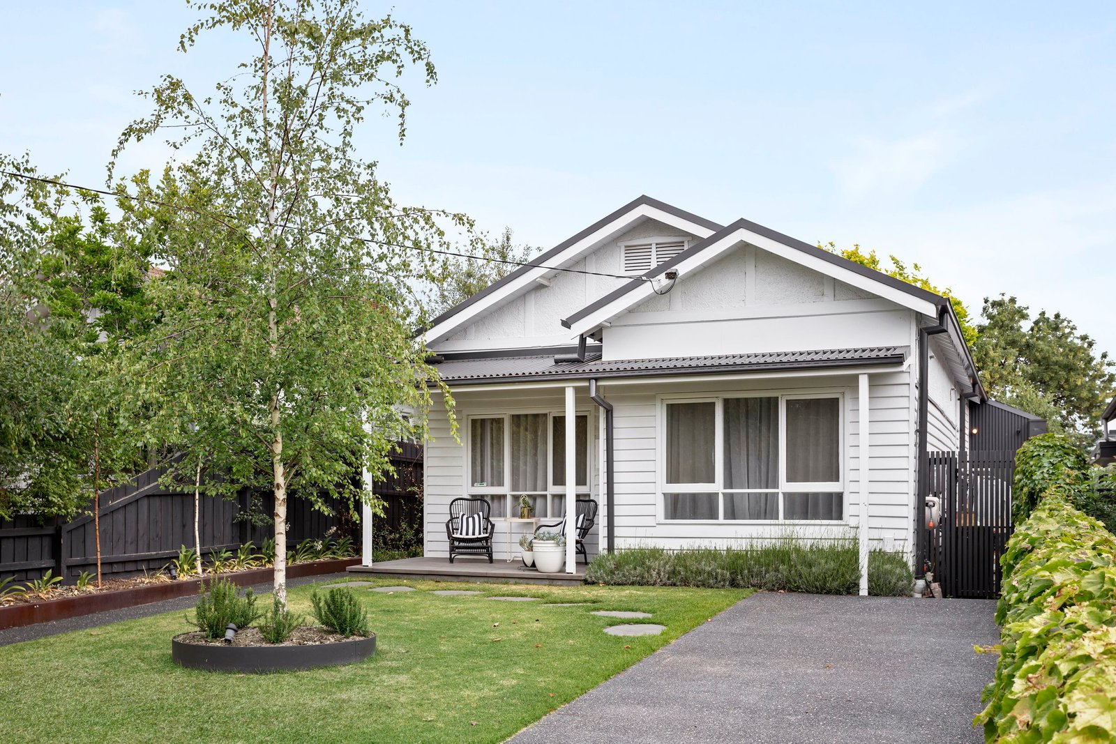 Real Estate and Property in 89 Clarence Street, Caulfield South, VIC