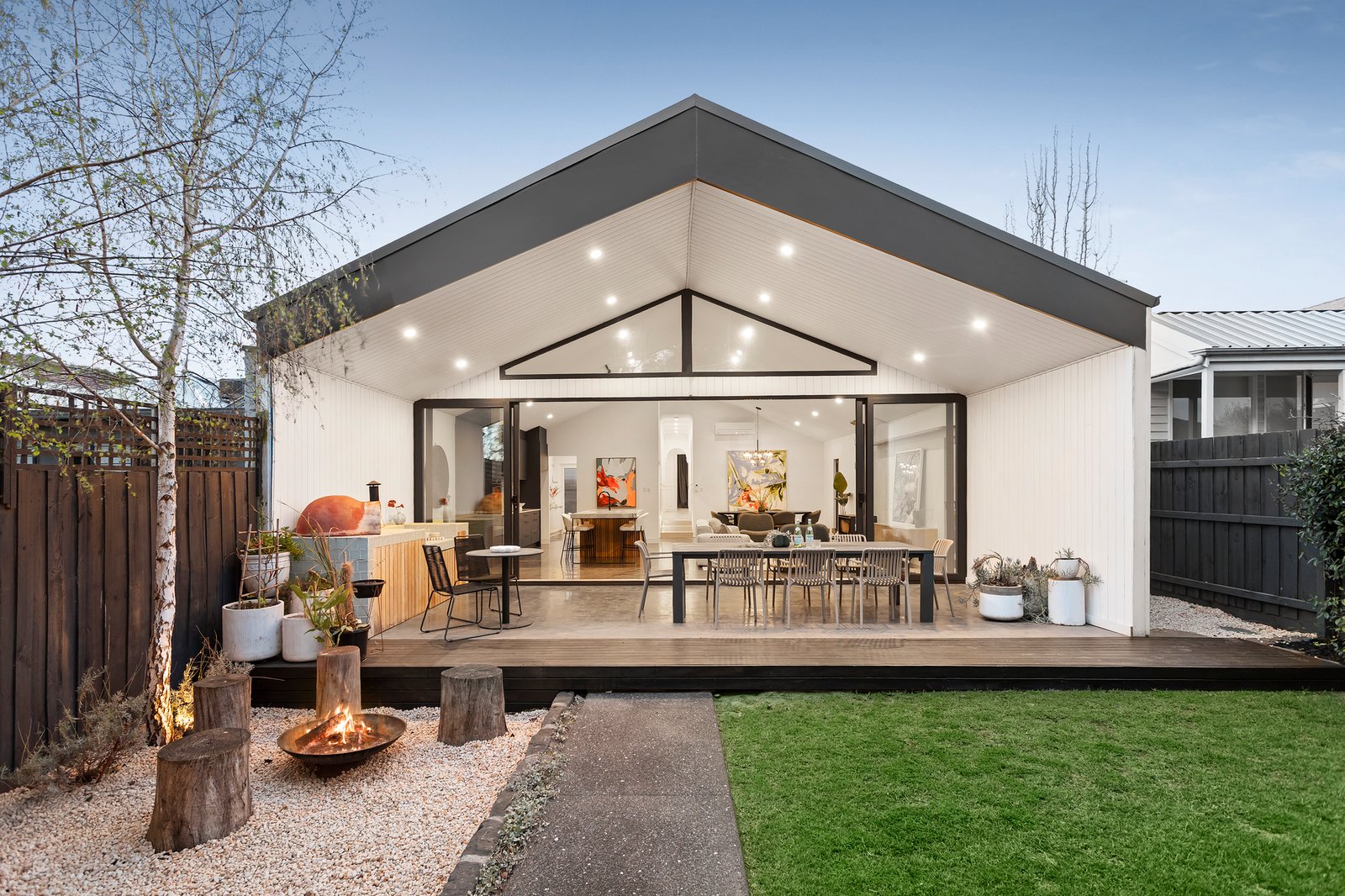 Real Estate and Property in 89 Clarence Street, Caulfield South, VIC