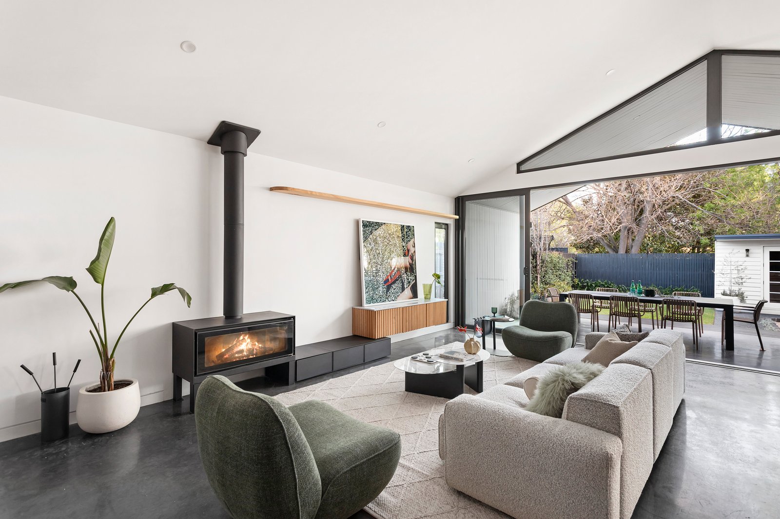 Real Estate and Property in 89 Clarence Street, Caulfield South, VIC