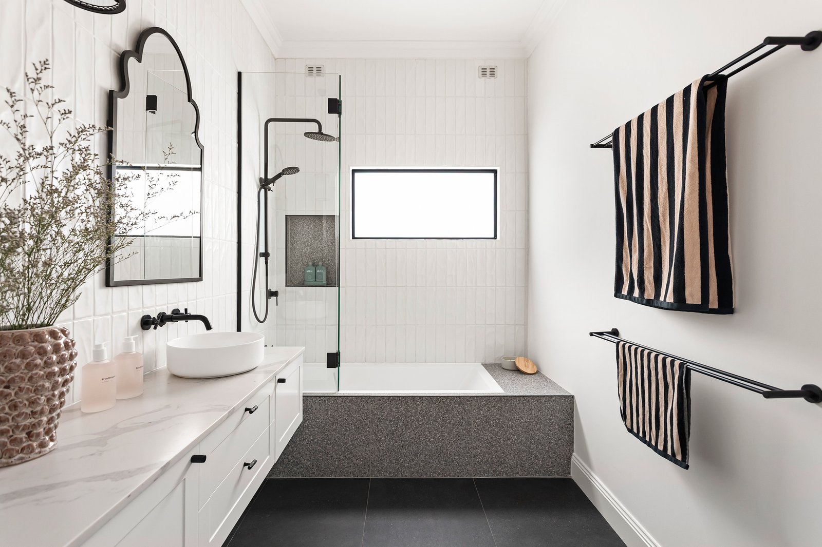 Real Estate and Property in 89 Clarence Street, Caulfield South, VIC